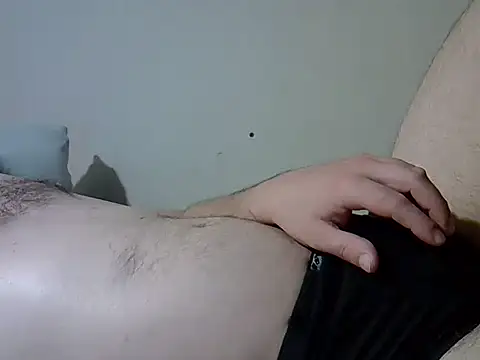 Snapshot of naturaldave chatting on 09/28/25, 09:42 naturaldave online show from 09/28/25, 09:42