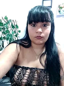 Snapshot of therollingg chatting on 02/19/25, 04:01 therollingg online show from 02/19/25, 04:01