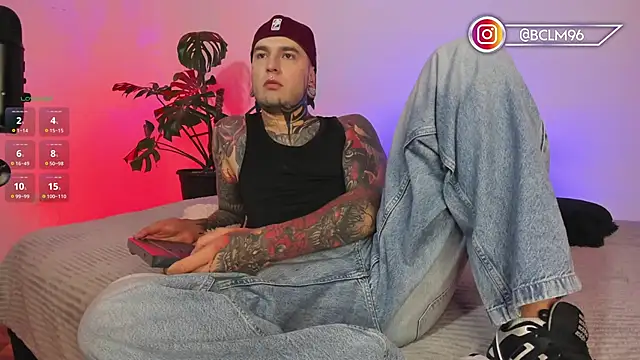 Snapshot of Im_Bryan chatting on 02/16/25, 05:37 Im Bryan online show from 02/16/25, 05:37