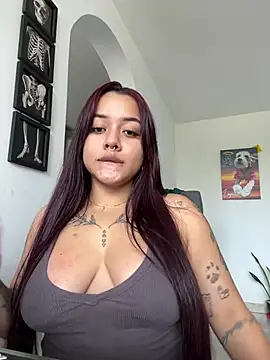 Snapshot of MaddyParisi chatting on 03/20/26, 09:08 MaddyParisi online show from 03/20/26, 09:08