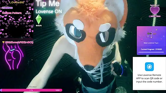 Snapshot of FoxieHikari chatting on 02/19/25, 12:03 FoxieHikari online show from 02/19/25, 12:03