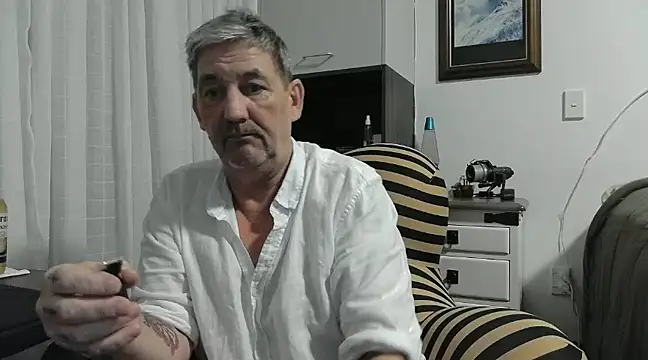 Snapshot of ChunkyMonkey007 chatting on 01/25/25, 09:57 ChunkyMonkey007 online show from 01/25/25, 09:57