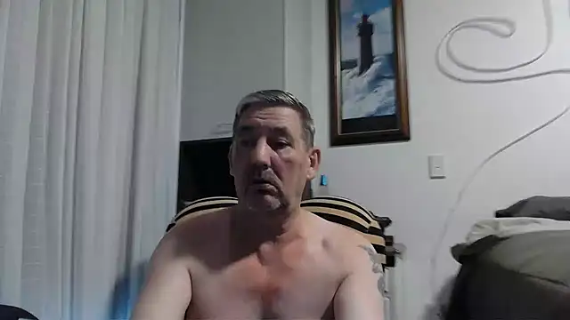 Snapshot of ChunkyMonkey007 chatting on 01/26/25, 02:24 ChunkyMonkey007 online show from 01/26/25, 02:24