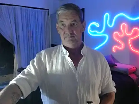 Snapshot of ChunkyMonkey007 chatting on 03/13/25, 04:01 ChunkyMonkey007 online show from 03/13/25, 04:01