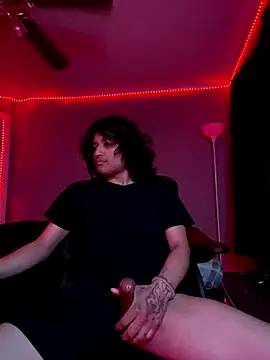 Snapshot of plutomf chatting on 10/12/25, 07:51 plutomf online show from 10/12/25, 07:51