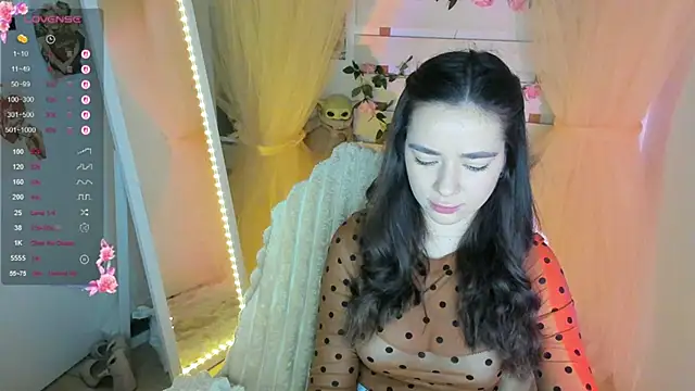 Snapshot of Bella_XO chatting on 04/24/26, 06:38 Bella XO online show from 04/24/26, 06:38