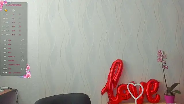 Snapshot of Bella_XO chatting on 05/28/26, 04:32 Bella XO online show from 05/28/26, 04:32