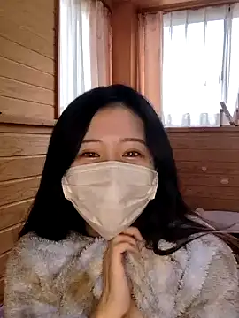 Snapshot of Kurage_chan chatting on 12/17/24, 03:17 Kurage chan online show from 12/17/24, 03:17