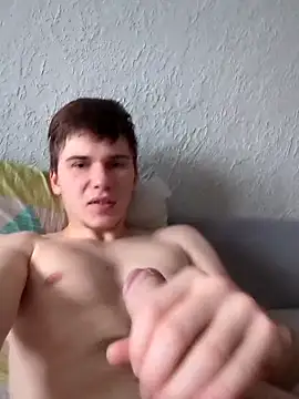 Snapshot of painkkiiller22 chatting on 11/08/25, 06:24 painkkiiller22 online show from 11/08/25, 06:24