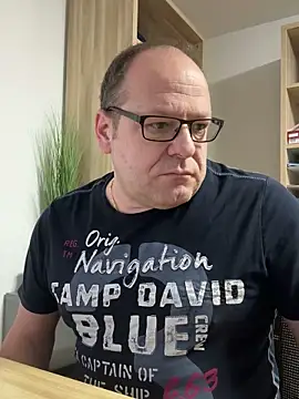 coupleLatinaLovers online show from 12/19/24, 05:29