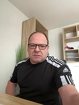 coupleLatinaLovers online show from 12/27/24, 10:12