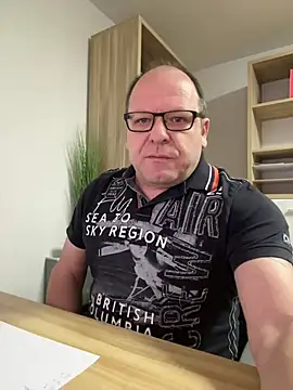 coupleLatinaLovers online show from 02/20/25, 06:06