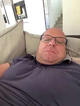 coupleLatinaLovers online show from 05/21/26, 11:28