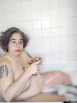 GraceHenderson online show from 12/25/24, 01:51