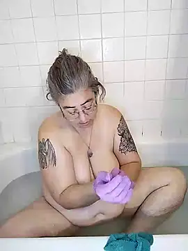 GraceHenderson online show from 01/15/25, 06:51