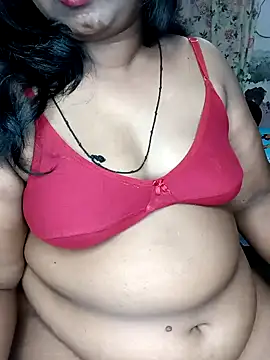 Snapshot of niketa__ chatting on 12/04/24, 12:25 niketa online show from 12/04/24, 12:25