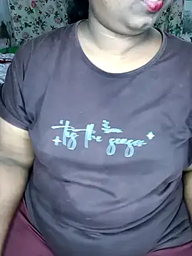 Snapshot of niketa__ chatting on 12/07/24, 03:58 niketa online show from 12/07/24, 03:58