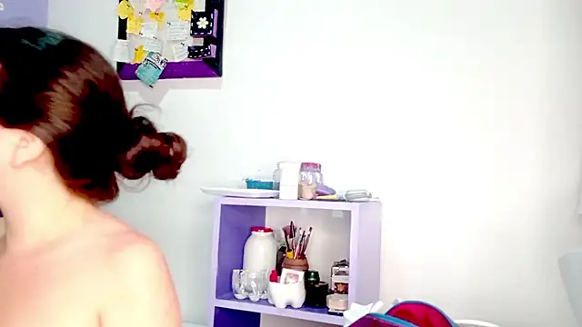 PetiteIvoryQueen19 online show from 05/30/26, 06:32
