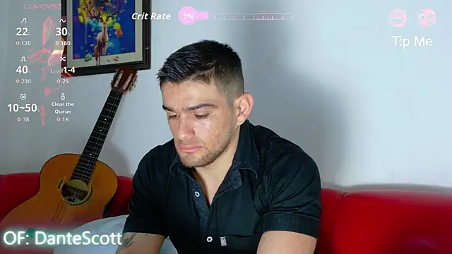 Snapshot of Sexy_Alejandro_ chatting on 04/25/26, 12:08 Sexy Alejandro online show from 04/25/26, 12:08