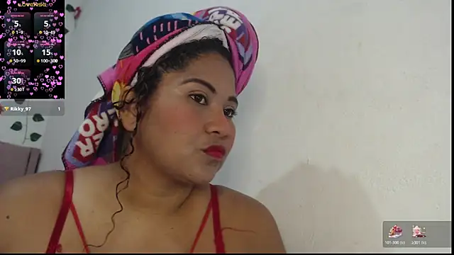 Snapshot of dannaberlin_0 chatting on 10/22/25, 01:55 dannaberlin 0 online show from 10/22/25, 01:55