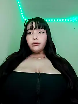 Snapshot of jacksyangeel2 chatting on 04/13/26, 04:07 jacksyangeel2 online show from 04/13/26, 04:07