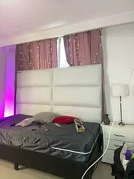 Stefyrossy online show from 03/19/26, 03:27