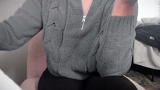 Snapshot of bigb00tyjudyyX chatting on 10/18/25, 02:51 bigb00tyjudyyX online show from 10/18/25, 02:51