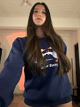 aly golden  online show from 07/31/26, 06:24