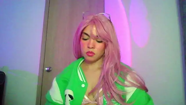 Kiri Cutee online show from 11/07/25, 04:23