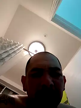 NewKing100 online show from 02/03/25, 01:41