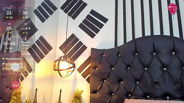 Kenia Fox online show from 12/07/24, 07:16