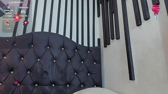 Kenia Fox online show from 02/14/25, 04:26