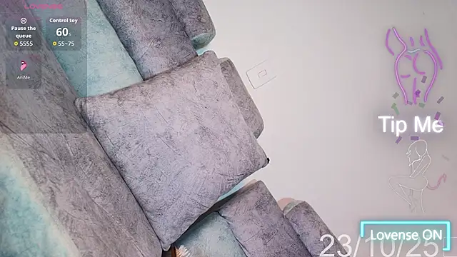 Kenia Fox online show from 10/24/25, 05:59