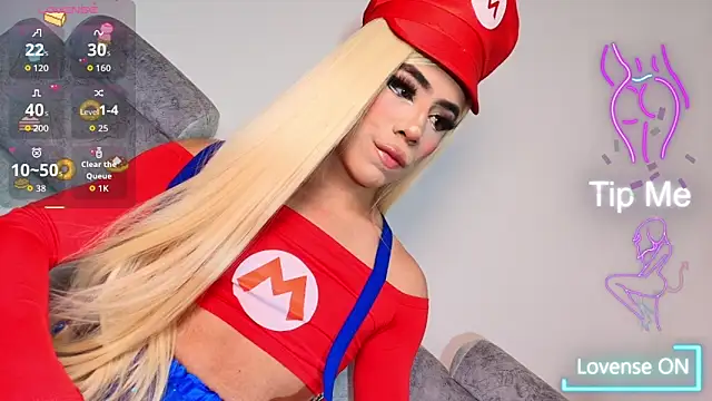 Kenia Fox online show from 10/28/25, 06:28