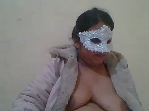 kamayanisingh24 online show from 12/27/24, 06:20