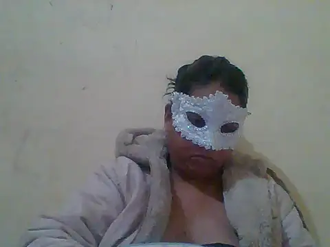 kamayanisingh24 online show from 12/30/24, 07:11