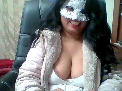 kamayanisingh24 online show from 01/16/25, 06:16