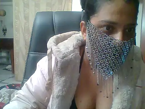 kamayanisingh24 online show from 01/18/25, 05:26