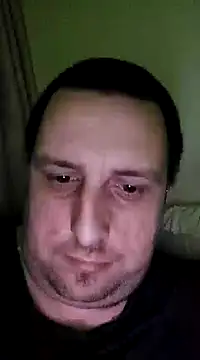 Snapshot of HE-M123 chatting on 12/10/24, 01:43 HE-M123 online show from 12/10/24, 01:43