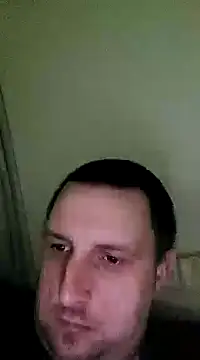 Snapshot of HE-M123 chatting on 12/11/24, 12:02 HE-M123 online show from 12/11/24, 12:02