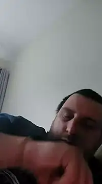 Snapshot of HE-M123 chatting on 12/21/24, 09:12 HE-M123 online show from 12/21/24, 09:12