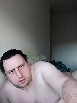 Snapshot of HE-M123 chatting on 01/07/25, 10:54 HE-M123 online show from 01/07/25, 10:54