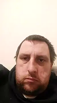 Snapshot of HE-M123 chatting on 01/25/25, 08:21 HE-M123 online show from 01/25/25, 08:21