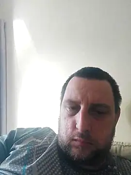 Snapshot of HE-M123 chatting on 02/22/25, 12:29 HE-M123 online show from 02/22/25, 12:29