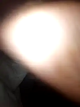 Snapshot of HE-M123 chatting on 10/15/25, 01:06 HE-M123 online show from 10/15/25, 01:06