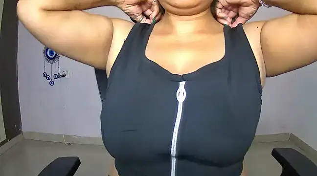 Swetaa  online show from 03/15/25, 02:12