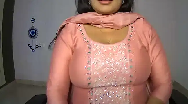 Swetaa  online show from 03/19/25, 08:23