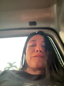 Snapshot of Abril10_ chatting on 01/11/25, 11:34 Abril10 online show from 01/11/25, 11:34