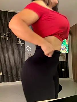 Snapshot of Abril10_ chatting on 10/01/25, 12:00 Abril10 online show from 10/01/25, 12:00