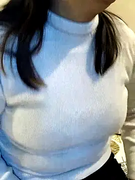 Snapshot of QueenHaryana chatting on 11/16/25, 06:52 QueenHaryana online show from 11/16/25, 06:52